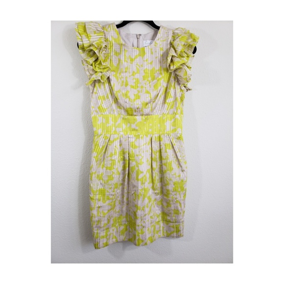 Jessica Simpson Dresses & Skirts - Jessica Simpson Ruffle Sleeve Dress - NWT